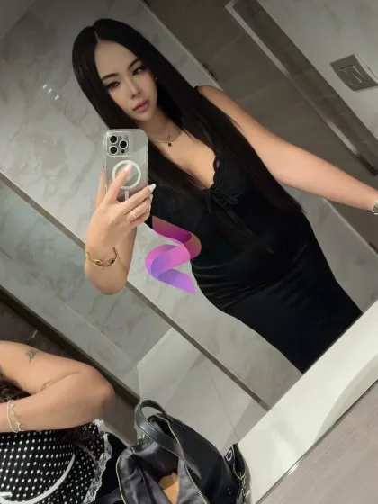 Summer Gina