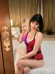 Allison Rae, photo 2
