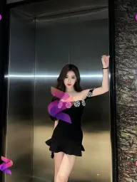 Jenny, photo 4
