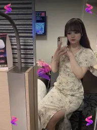 Tiffany, photo 5
