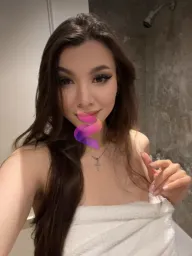Violet Skye, photo 4